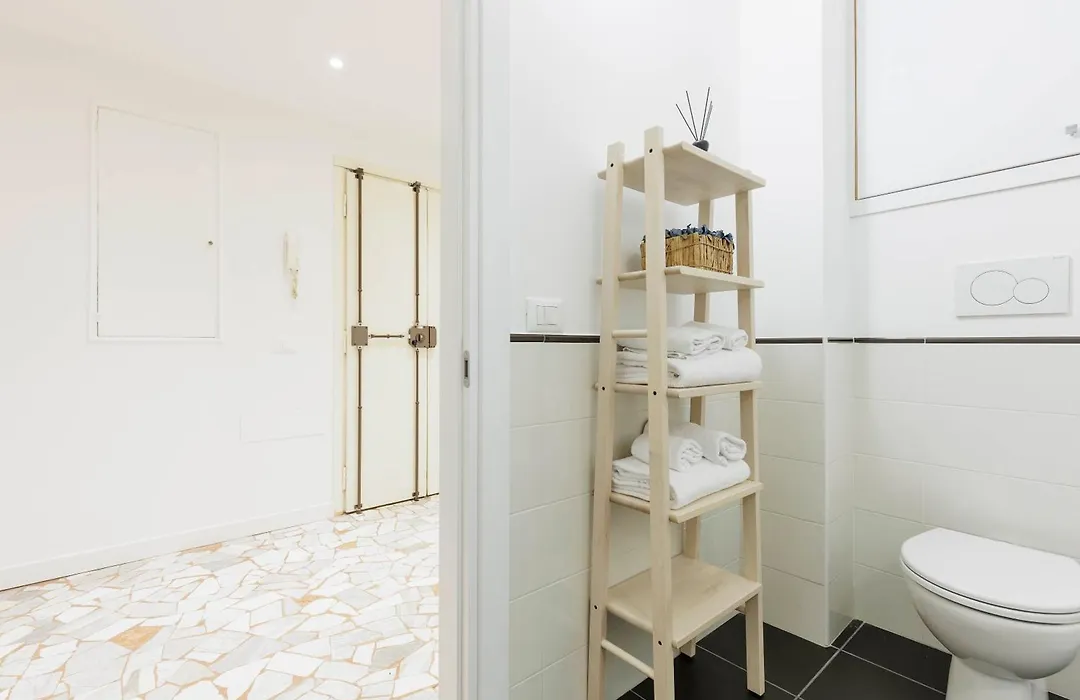 Giordano Luxury Home-1